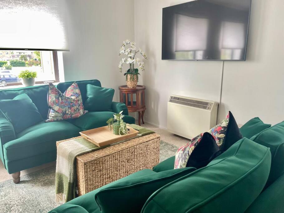 Luxury Spacious 2 Bed Apartment Shilton  Zewnętrze zdjęcie